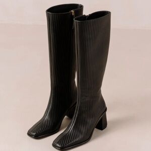 ALOHAS East Pleated Black Boots